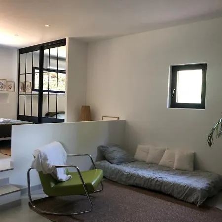 Holiday home Magnifique Propriete - Piscine Et Jardin Paysage Manosque