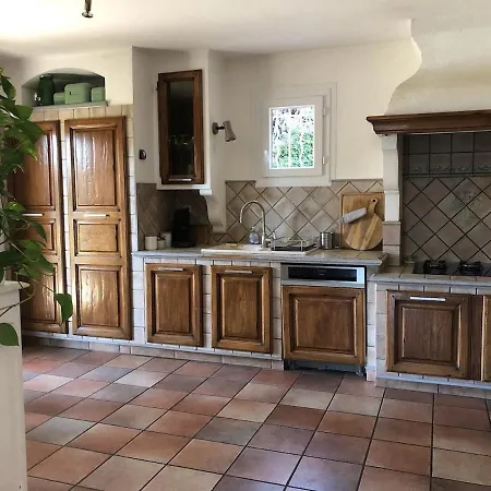 Holiday home Magnifique Propriete - Piscine Et Jardin Paysage *